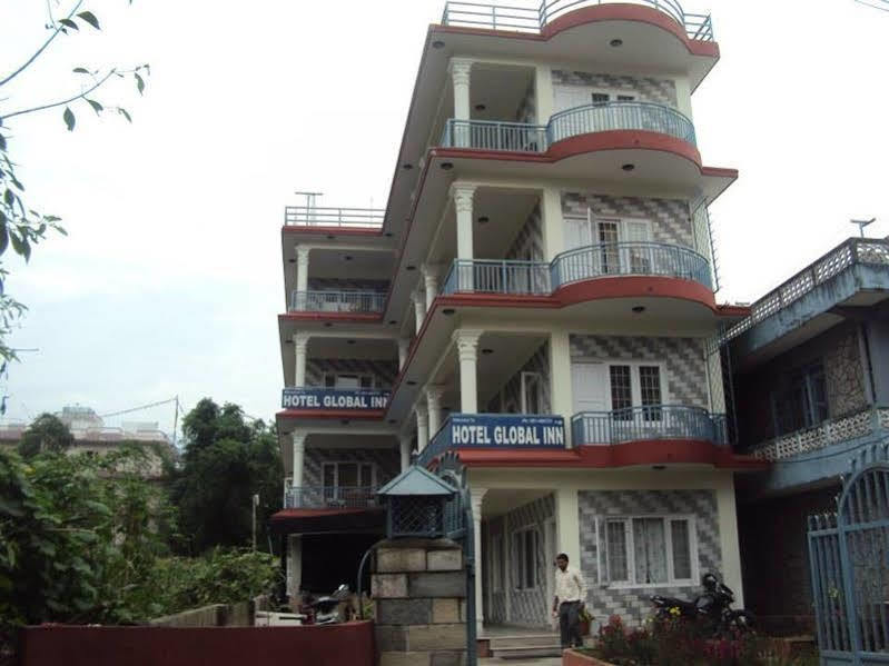 Hotel Global Inn Pokhara Exteriör bild